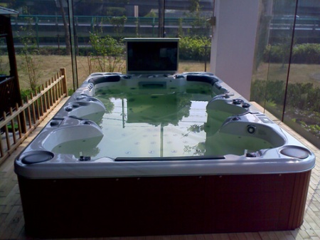 Гидромассажный спа-бассейн Sunrans SR851 Гидромассажный спа-бассейн Sunrans SR851